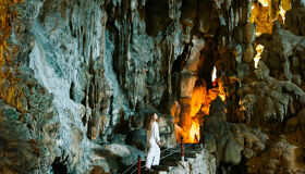 Halong Bay Cruise - Sung Sot Cave